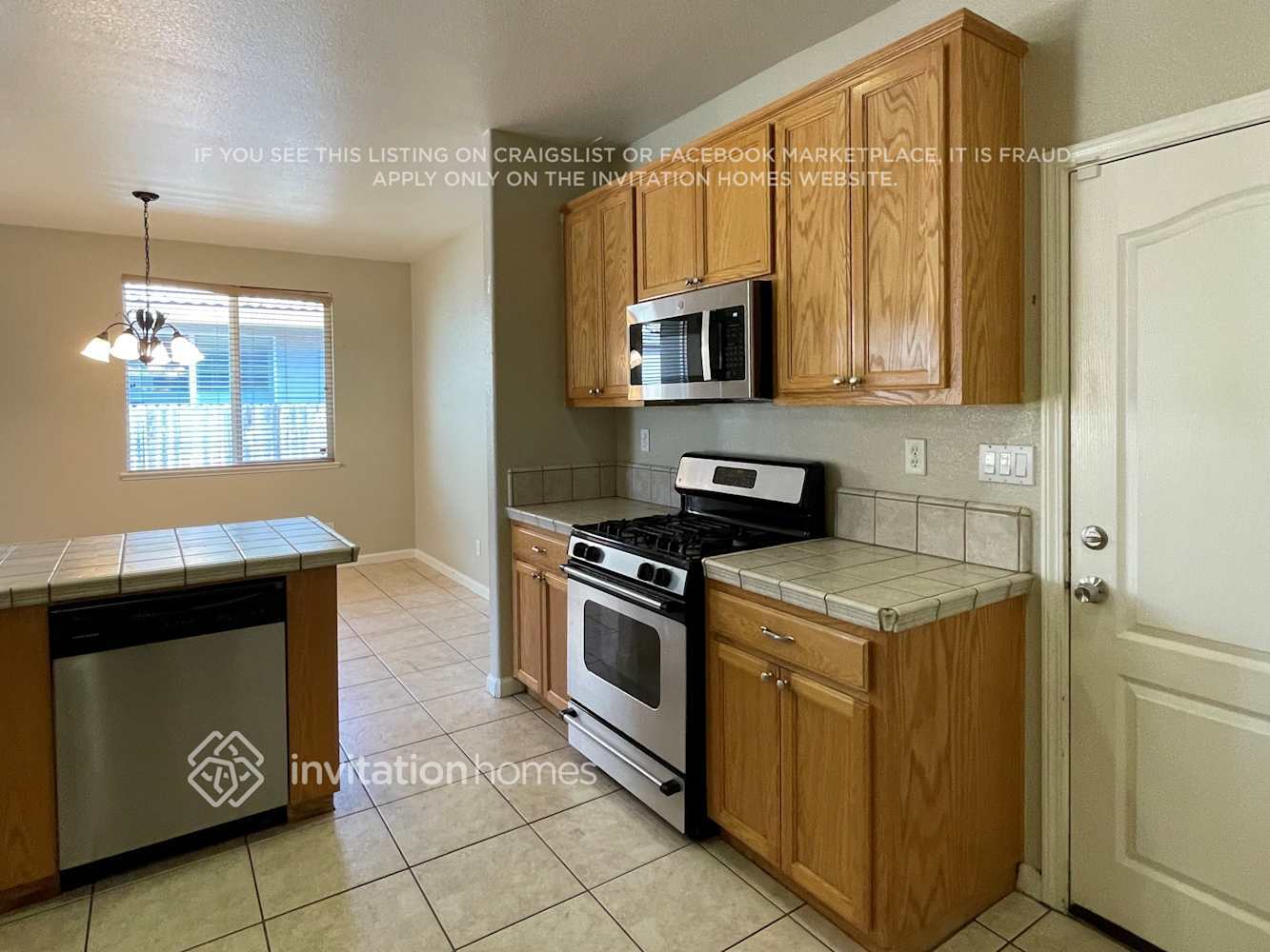 Building Photo - 8462 Patina Way