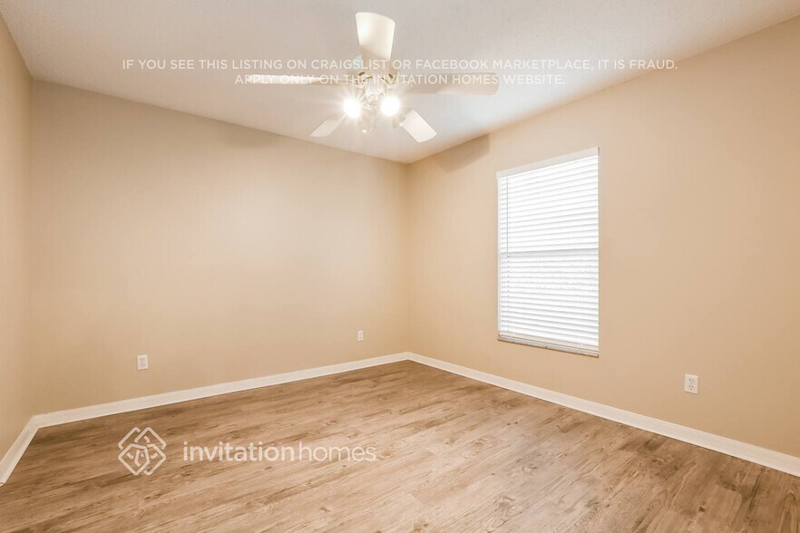Building Photo - 1511 Canopy Oaks Dr