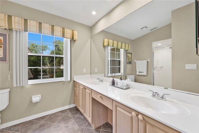 Building Photo - 2476 Orchid Bay Dr