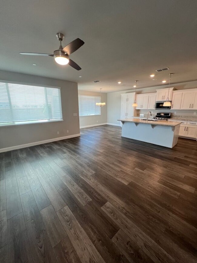 Building Photo - Bright Contemporary Solar Home In Roseville