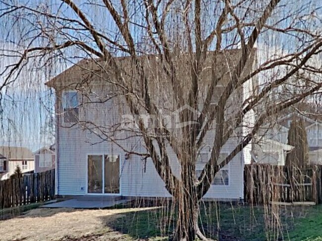 Building Photo - 4568 Hawthorn Dr