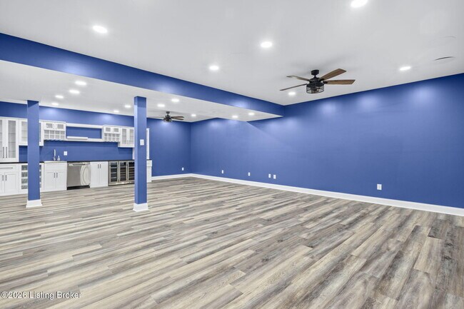 Building Photo - 825 Artisan Pkwy