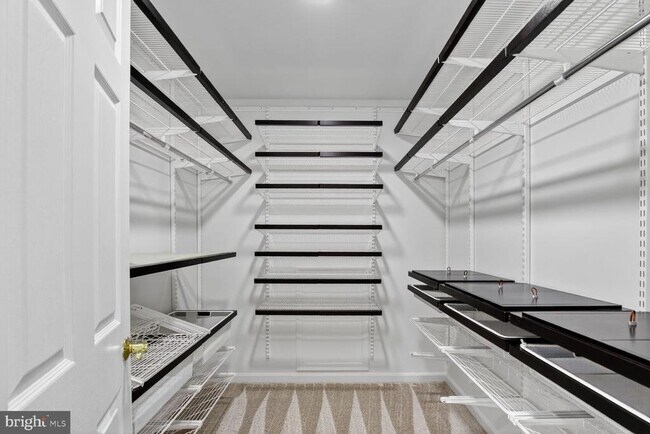 Building Photo - 14040 Natia Manor Dr