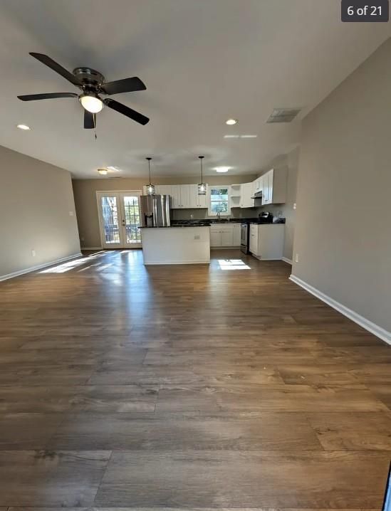 Building Photo - 537 Eastside Dr