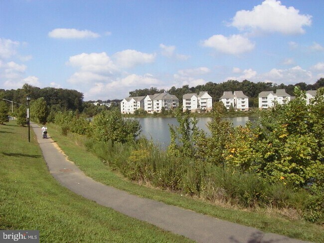 Building Photo - 7511 Ashby Ln