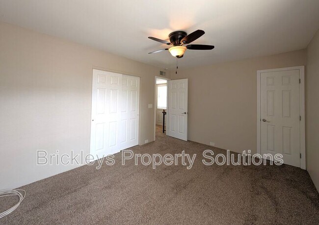 Building Photo - 4820 E Winston Dr