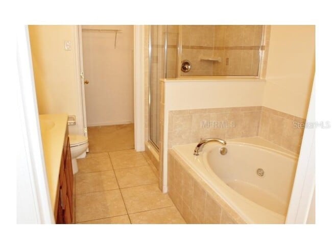 Building Photo - 9142 Sabal Pine Way