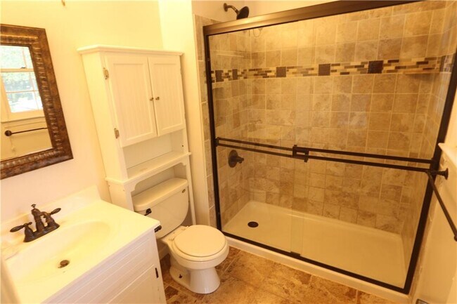 Building Photo - 2840 Spring Ridge Cir
