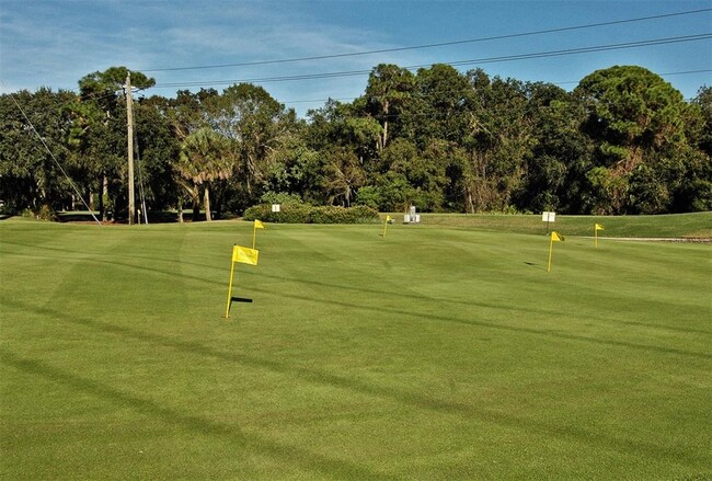 Building Photo - 5133 Willow Links