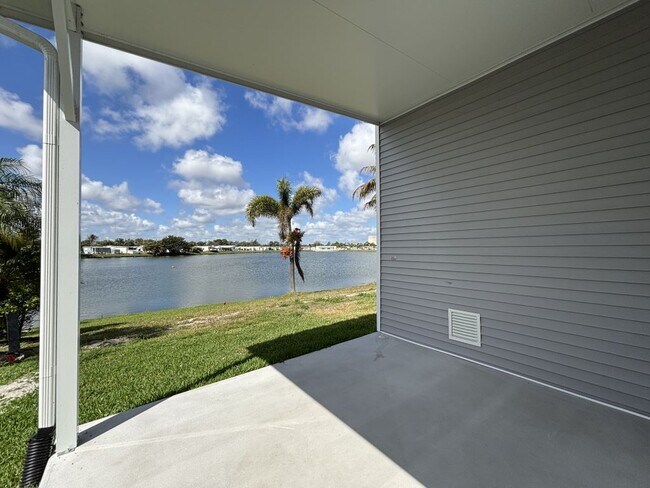 Building Photo - 6909 41st Ave N