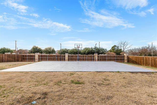 Building Photo - 2511 Cedar Creek Dr