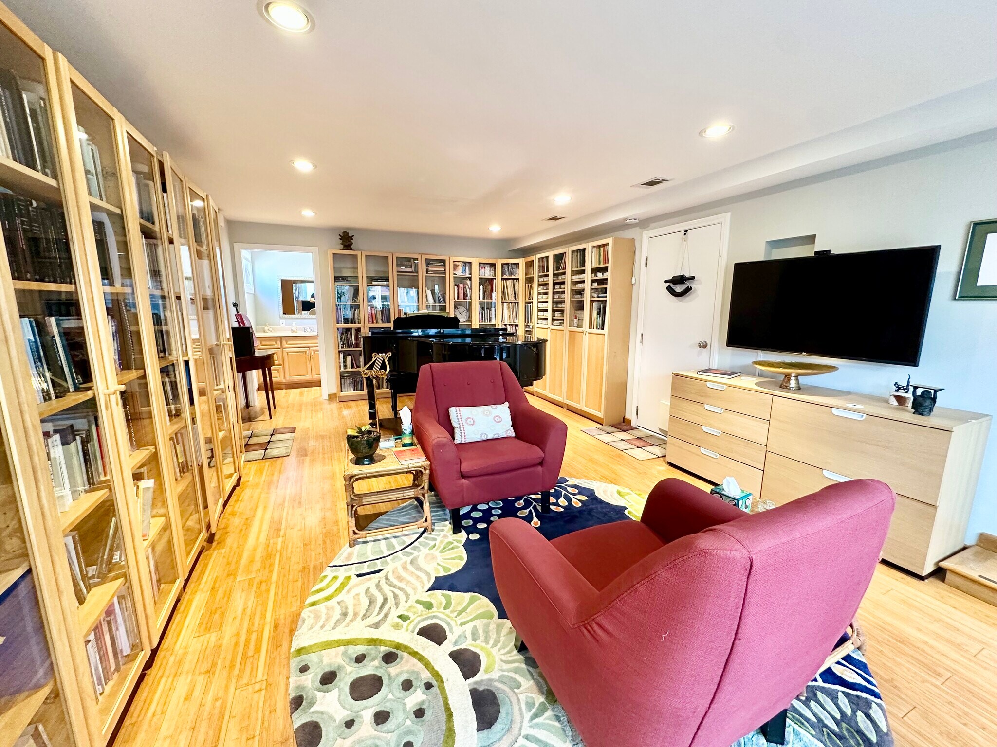 Building Photo - 2315 24th St