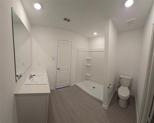 Building Photo - 5304 Agalinis Ave