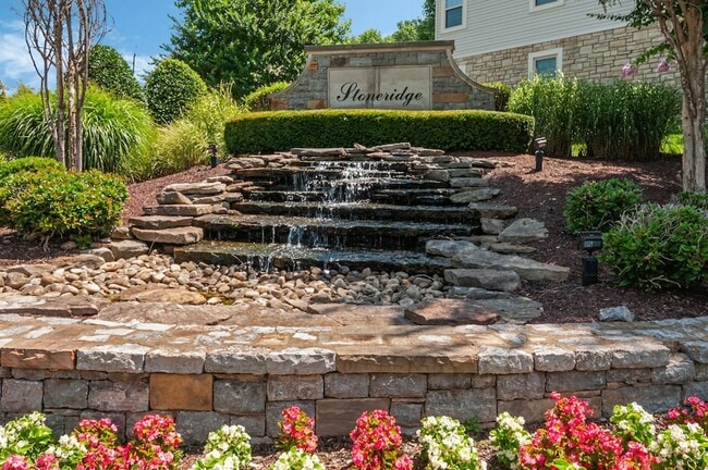 Building Photo - 207 Stonecrest Cir