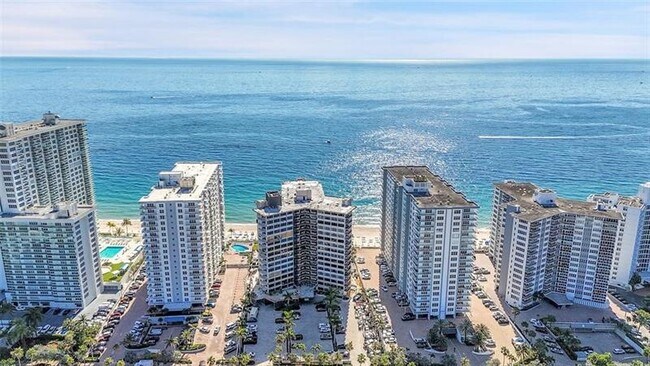 Building Photo - 3800 Galt Ocean Dr