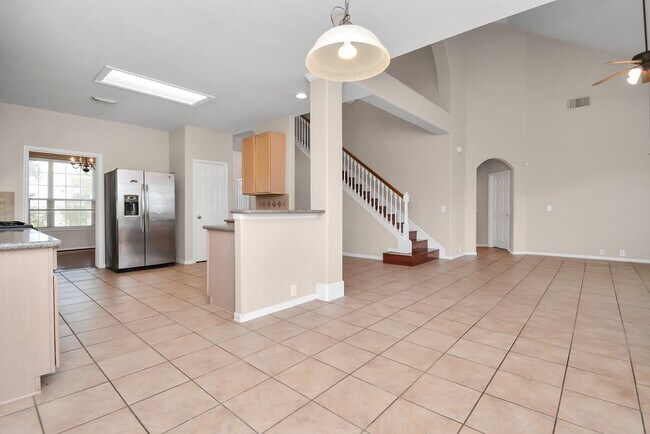 Building Photo - 8810 Sunforest Ln