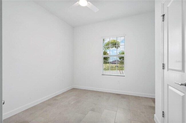 Building Photo - 14735 Bluewater Rd
