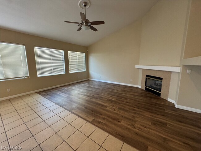 Building Photo - 2294 Tedesca Dr