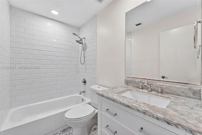 Building Photo - 21388 Marina Cove Cir