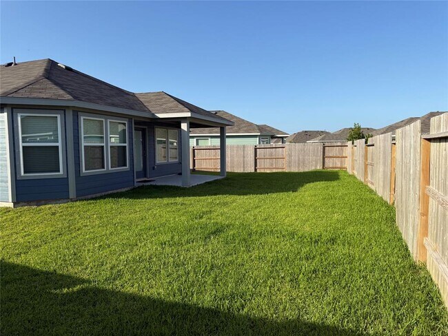 Building Photo - 26260 Astral Wy