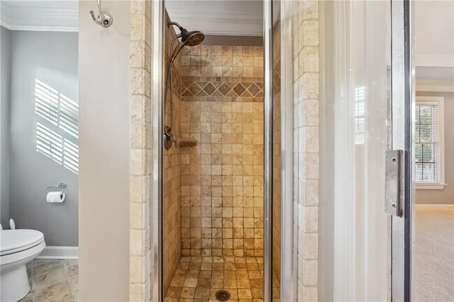 Building Photo - 163 Richmond St SE