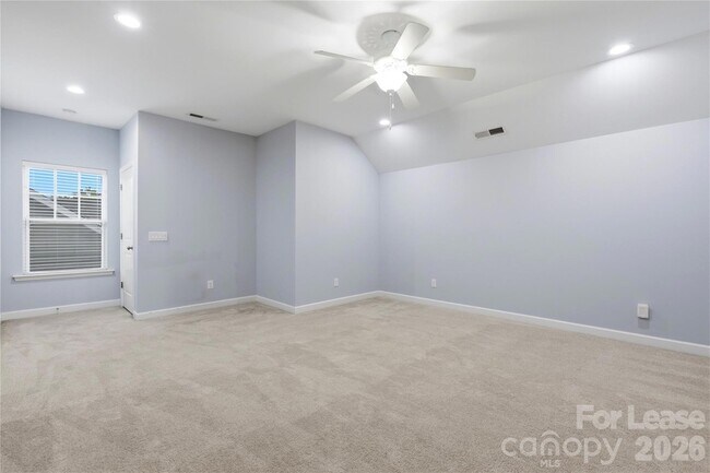 Building Photo - 5401 Meadowcroft Way