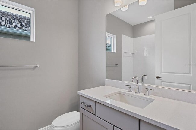 Building Photo - 2617 Star Apple Wy