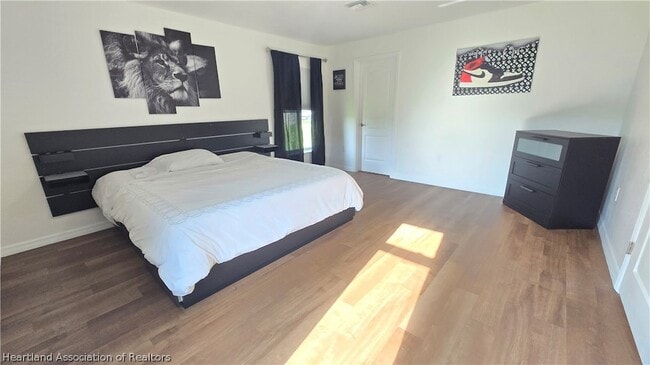 Building Photo - 4720 San Lorenzo Dr