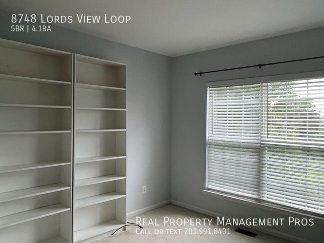 Building Photo - 8748 Lords View Loop