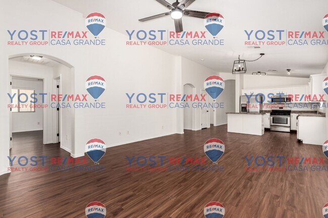 Building Photo - Well-Maintained Rental in Maricopa’s Torto...