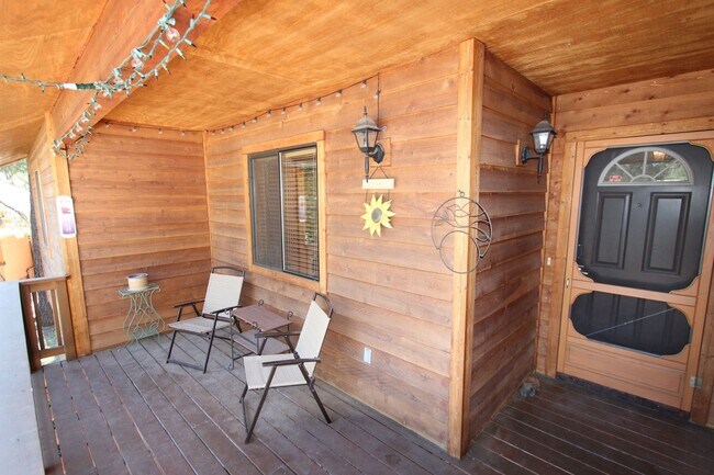 Building Photo - Peaceful Kachina Village Home | Backs National Forest + A/C