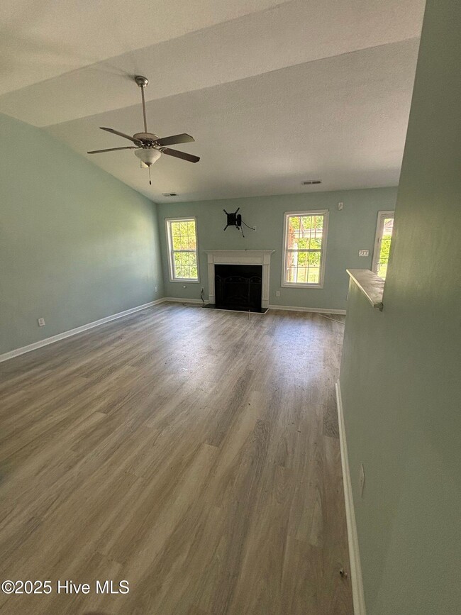Building Photo - 132 Braeburn Blvd