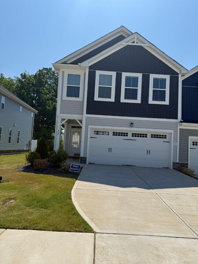 Building Photo - 152 Kobus Ct