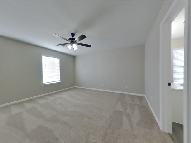 Building Photo - 5003 Hauna Ln