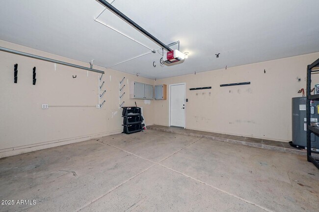 Building Photo - 18203 N 85th Dr