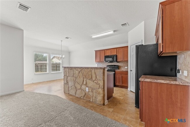 Building Photo - 216 Teron Dr