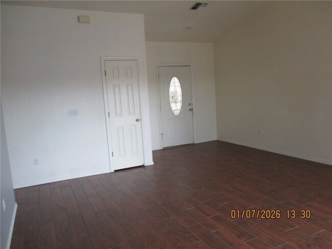 Building Photo - 2134 Jamie Rd