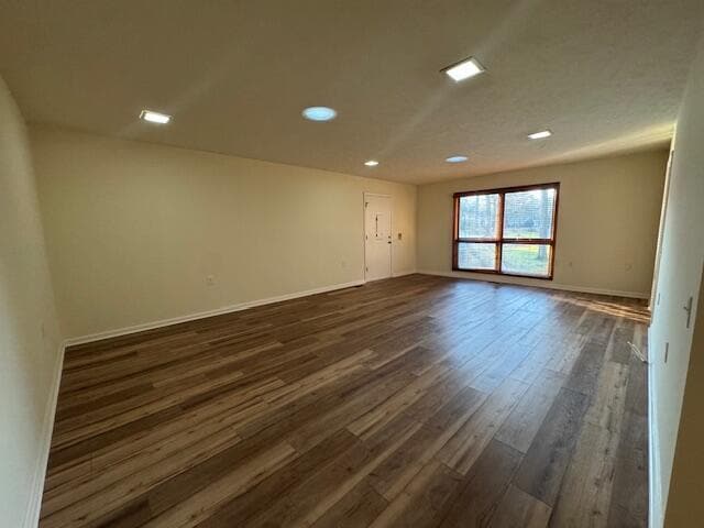 Building Photo - 1456 Nottingham Dr SE