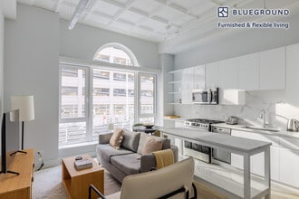 Building Photo - 188 N Wells St