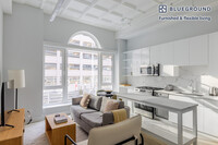 Building Photo - 188 N Wells St