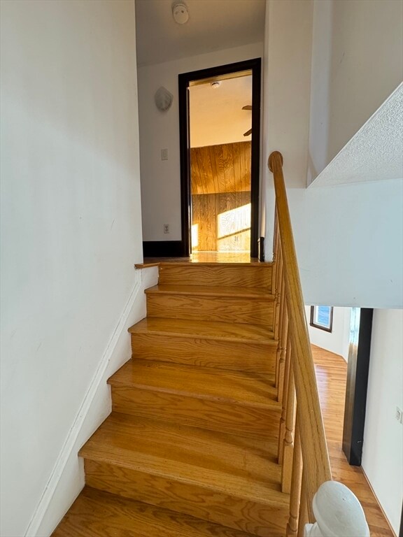 Building Photo - 188 Sylvan St