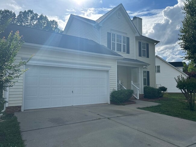 Building Photo - 3 Bedroom | 2.5 Bathroom Raleigh Home with...