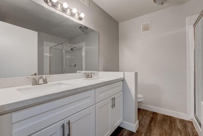 Building Photo - 7905 Idledale Ct
