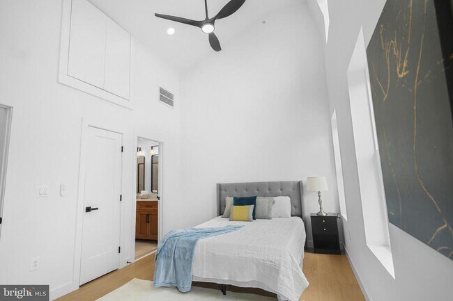 Building Photo - 4212 7th St NW
