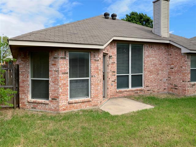 Building Photo - 2820 Wakecrest Dr