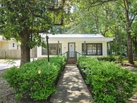 Building Photo - 567 Seminole St