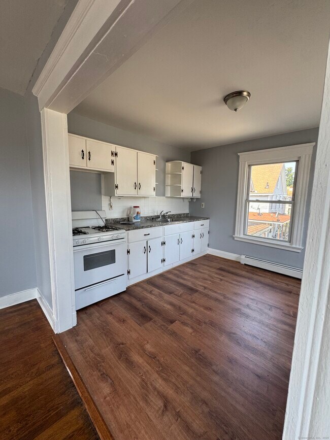 Building Photo - 760 Washington Ave