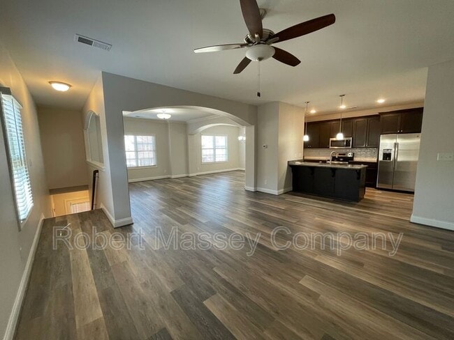 Building Photo - 321 Beckley Ridge Ln