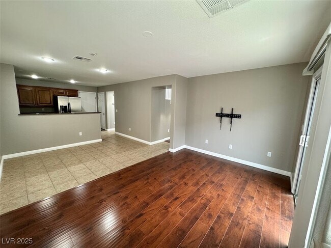 Building Photo - 8133 Stonyford Ct