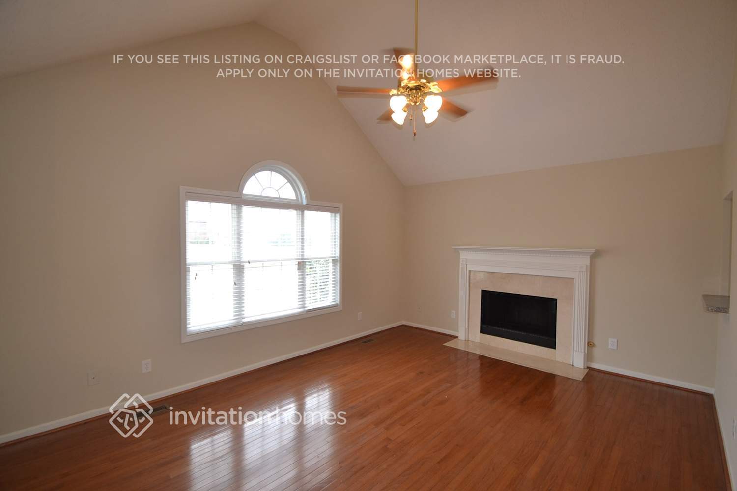 Building Photo - 4050 Lions Gate